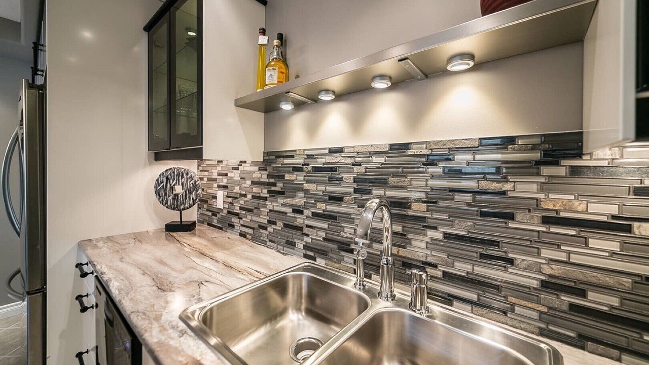 Photo of Kitchen in Jasper Place