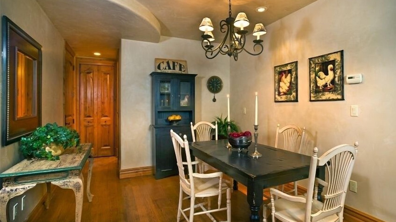 Photo of Livingroom in Aspen
