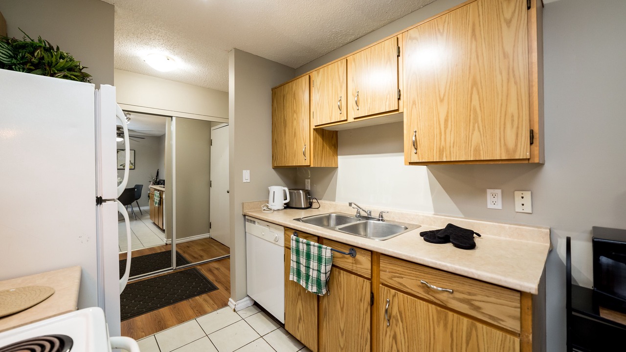 Photo of Kitchen in Jasper Place