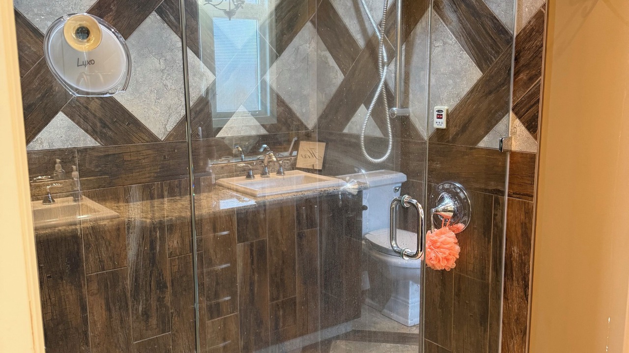 Photo of Bathroom in Markerville