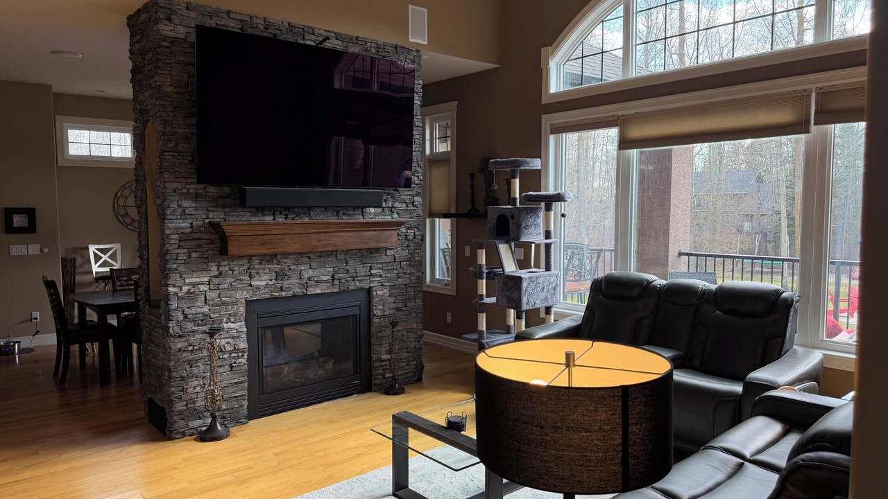 Photo of Livingroom in Markerville