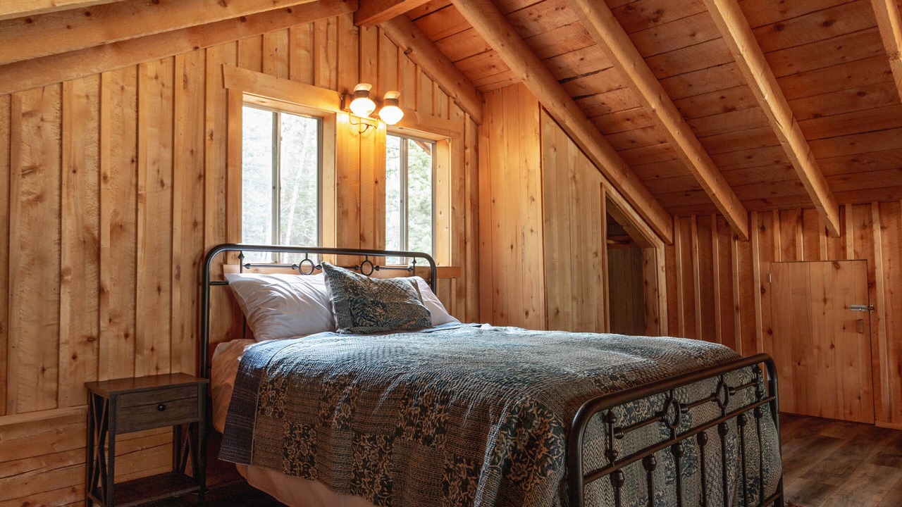 Photo of Bedroom in Lake City