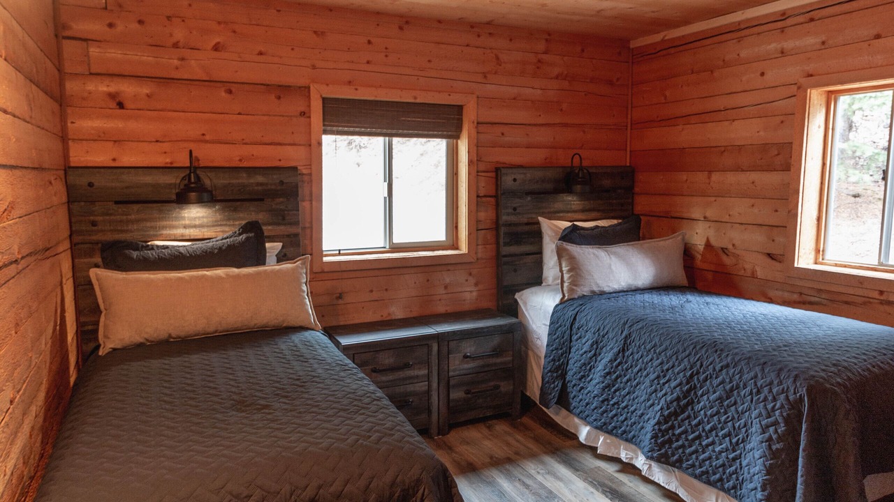 Photo of Bedroom in Lake City