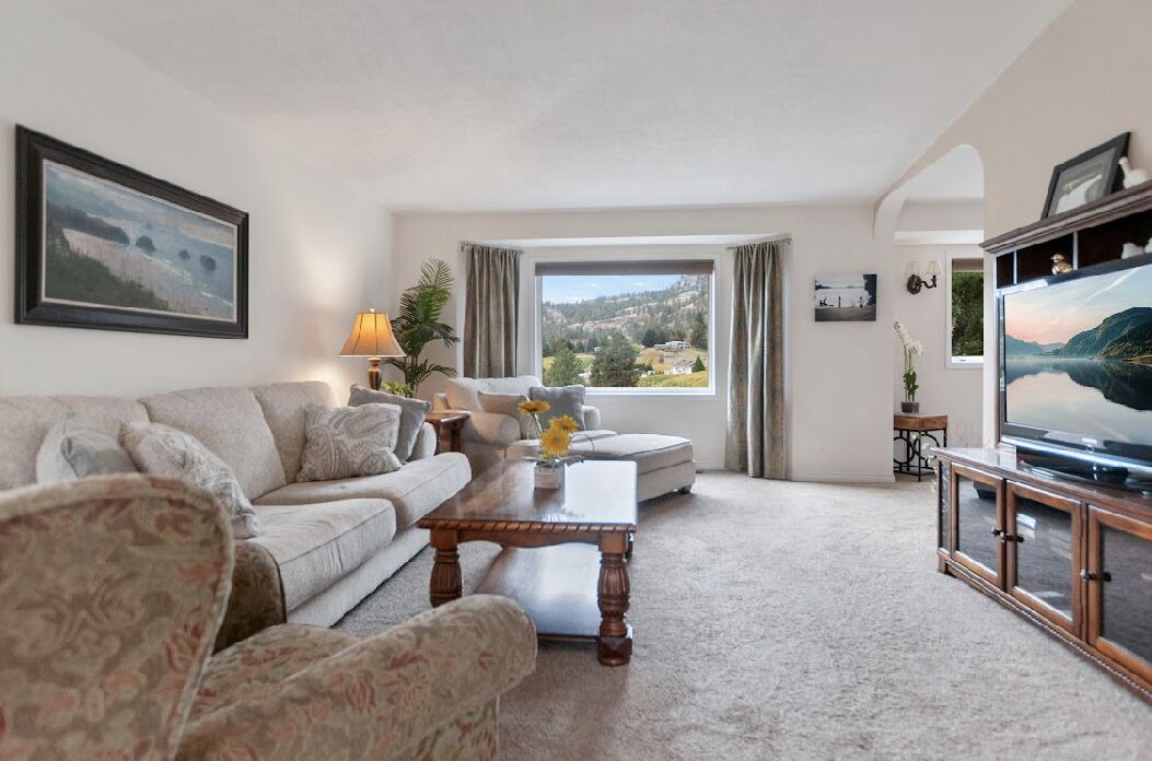 Photo of Bedroom in Okanagan-Similkameen