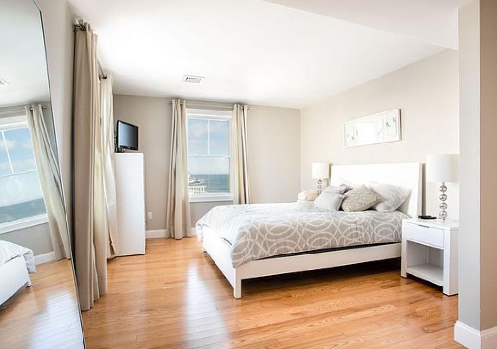 Photo of Bedroom in York Beach