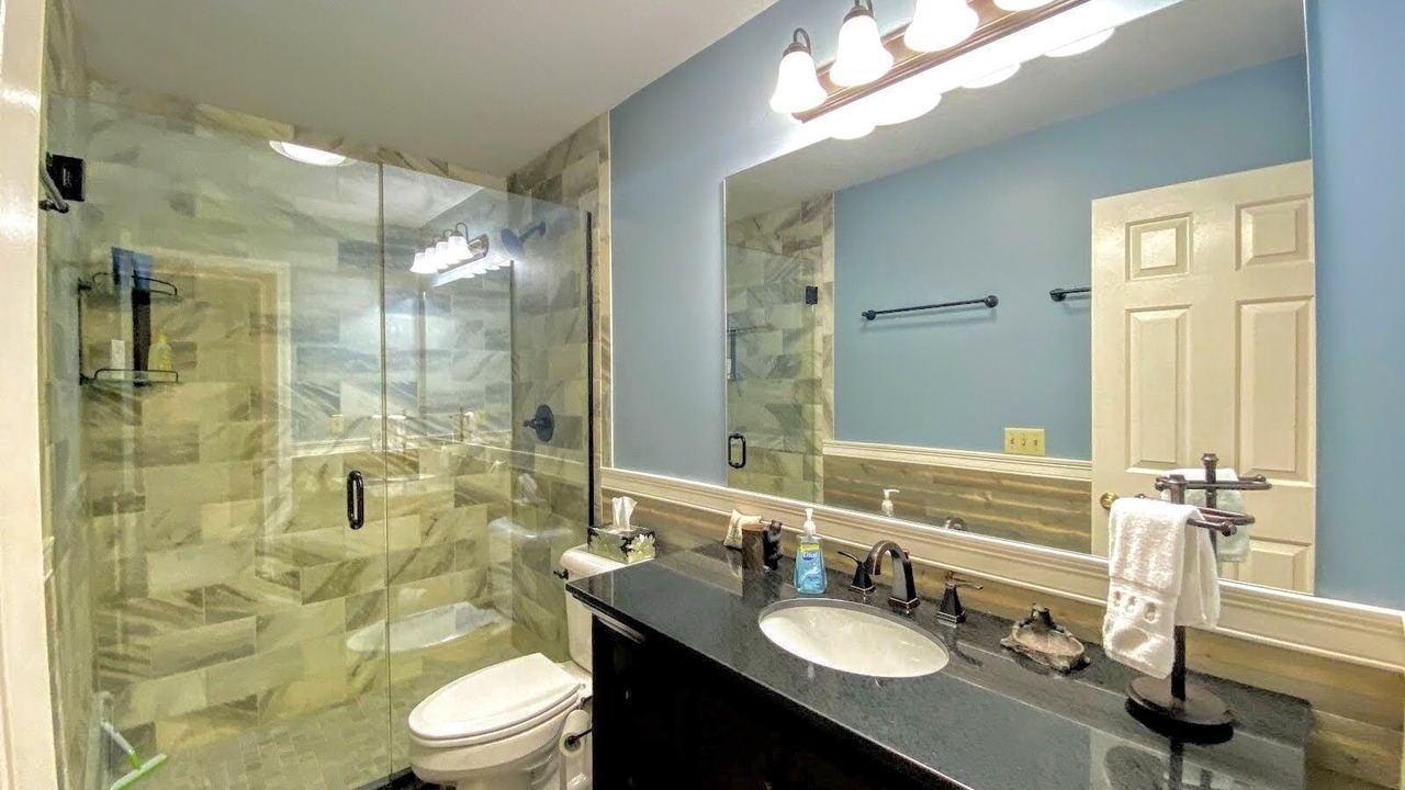 Photo of Bathroom in Carroll