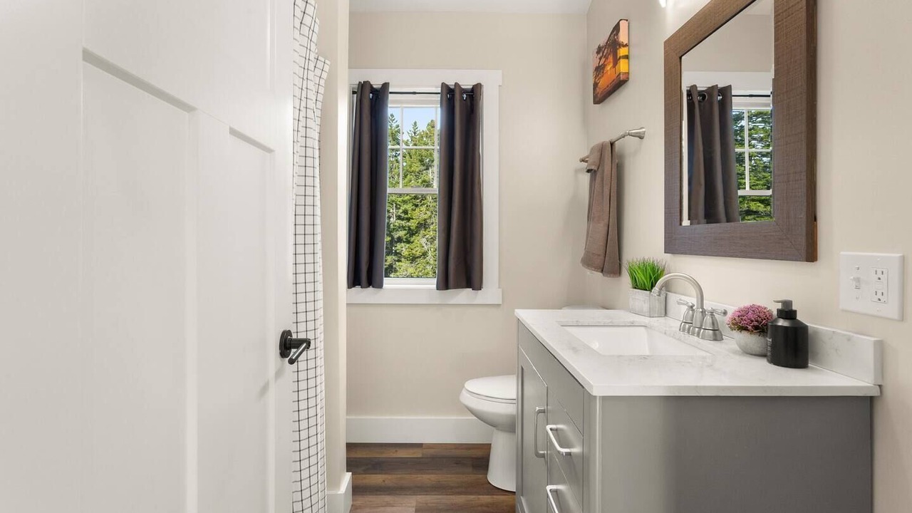 Photo of Bathroom in Bernard