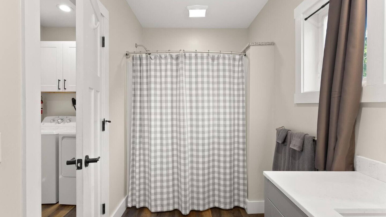 Photo of Bathroom in Bernard