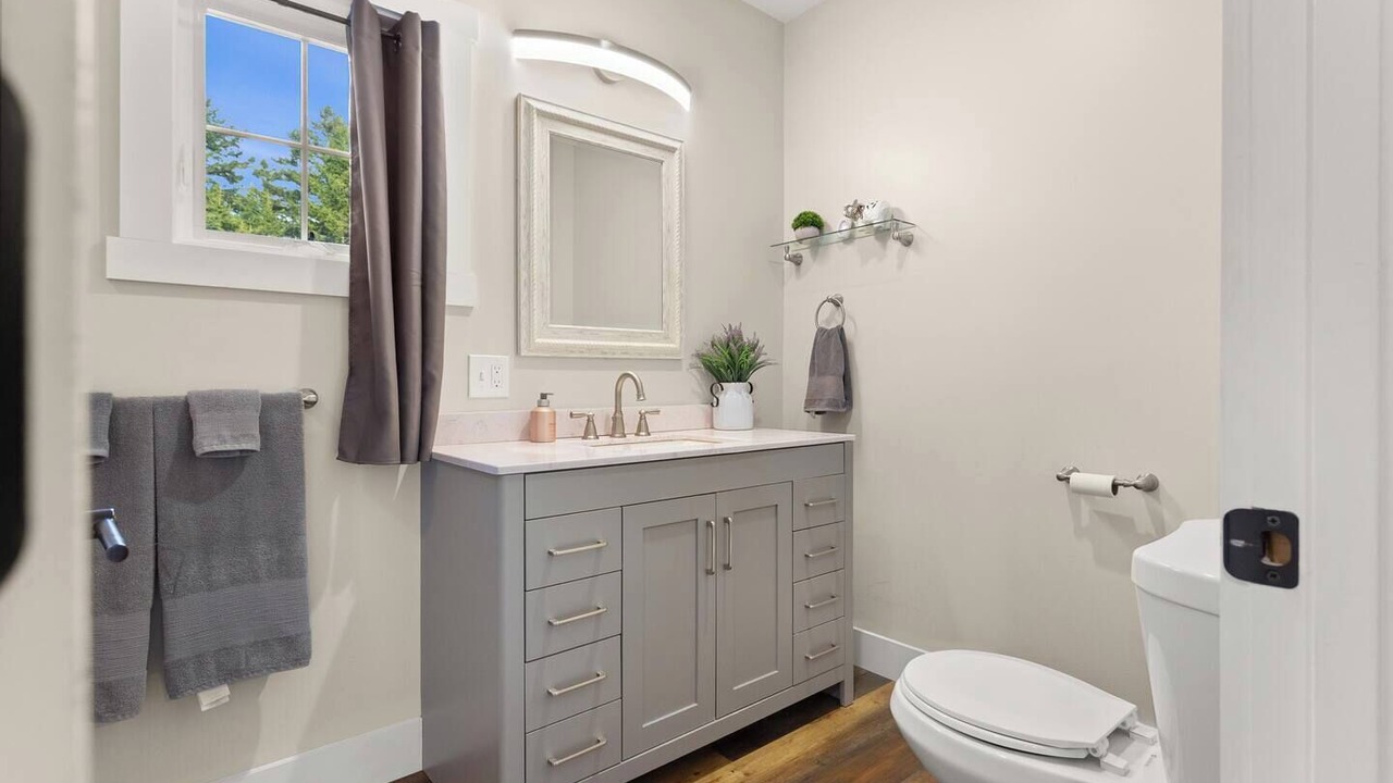 Photo of Bathroom in Bernard