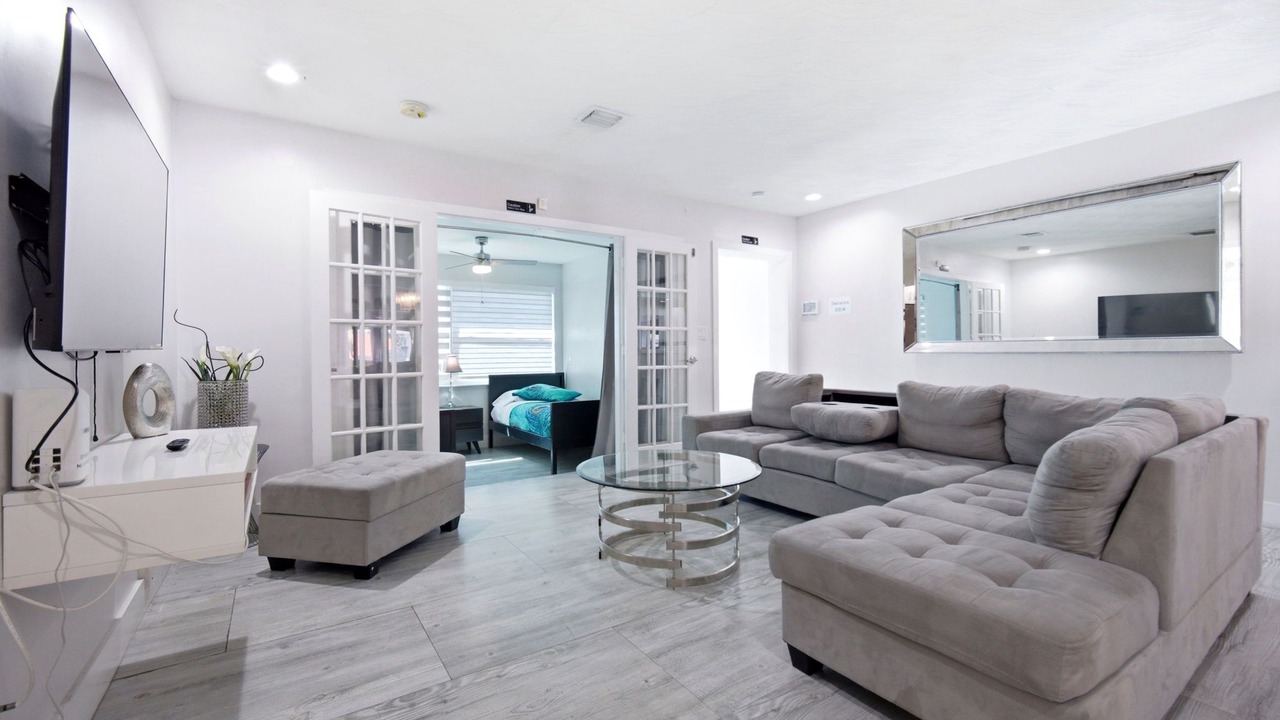 Photo of Livingroom in Little Ranches