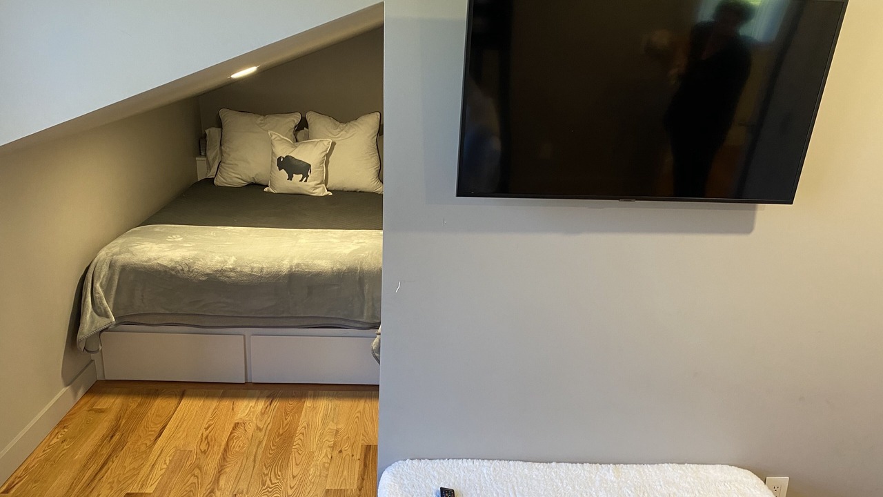 Photo of Bedroom in Moose Wilson Road