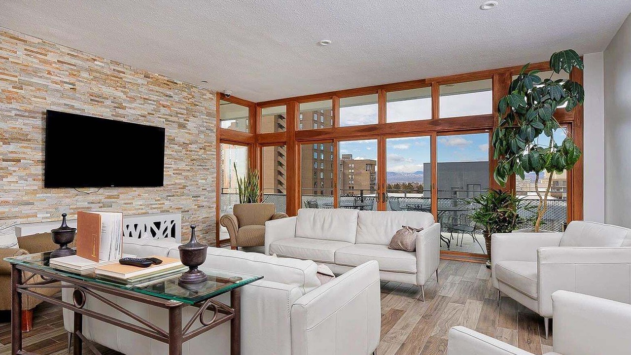 Photo of Livingroom in Cheesman Park