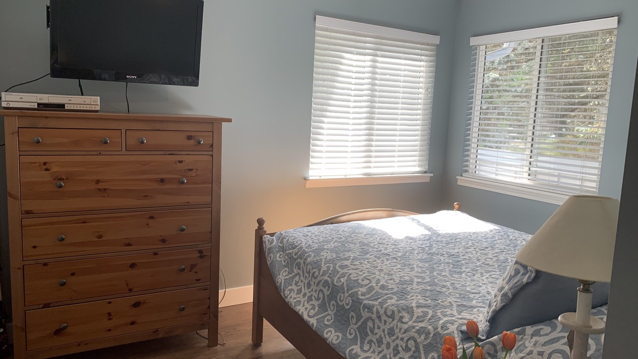 Photo of Bedroom in Shawnigan Lake