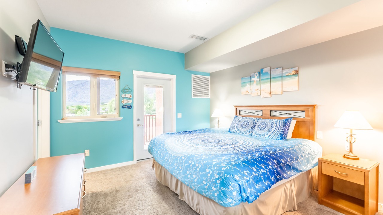 Photo of Bedroom in Okanagan-Similkameen