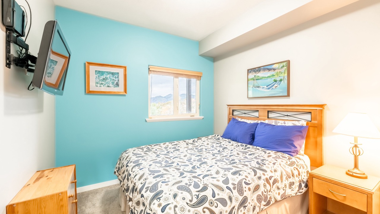 Photo of Bedroom in Okanagan-Similkameen