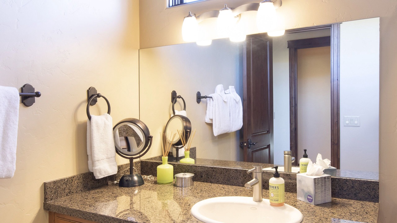 Photo of Bathroom in Aspen Glen