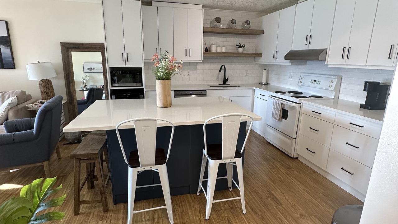 Photo of Kitchen in Shawnigan Lake