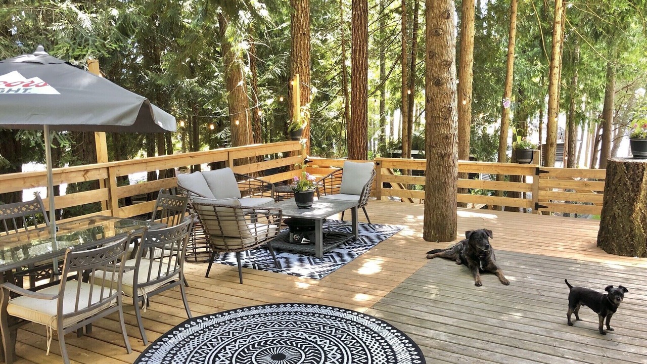 Photo of Outdoor in Shawnigan Lake