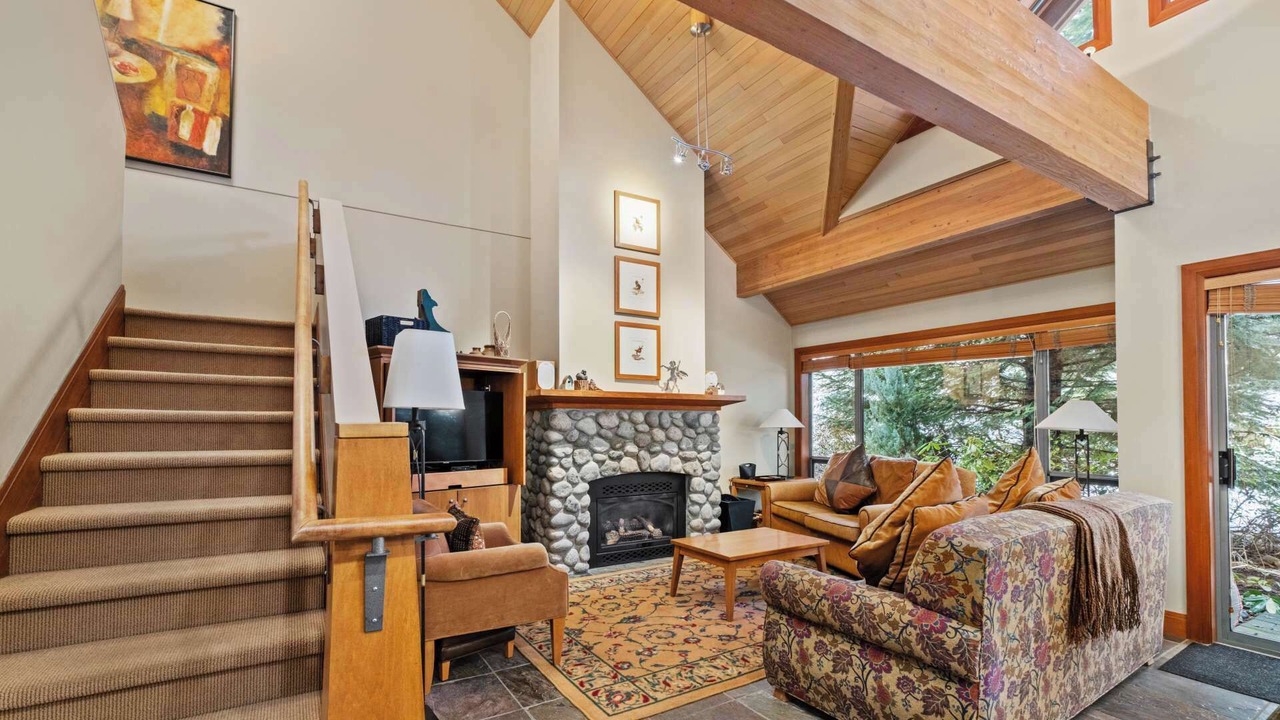 Photo of Livingroom in Village North