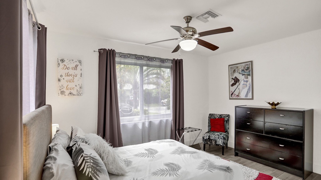 Photo of Bedroom in Pompano Isles