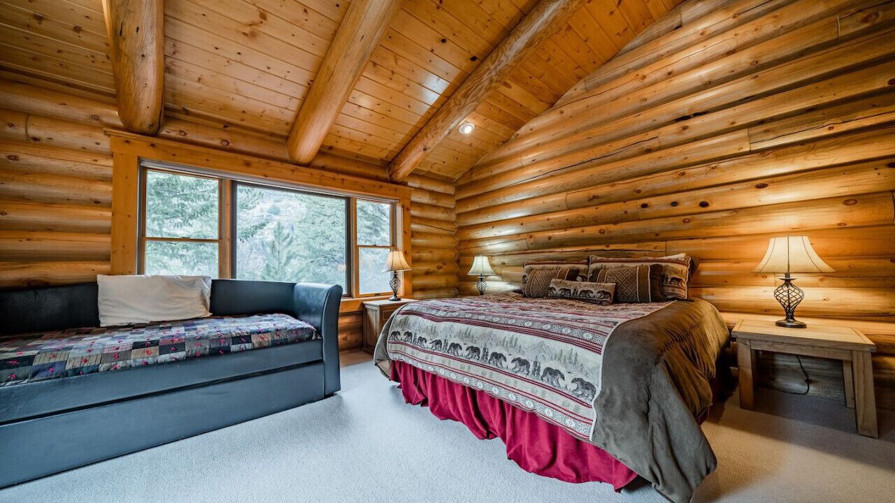 Photo of Bedroom in Estes Park