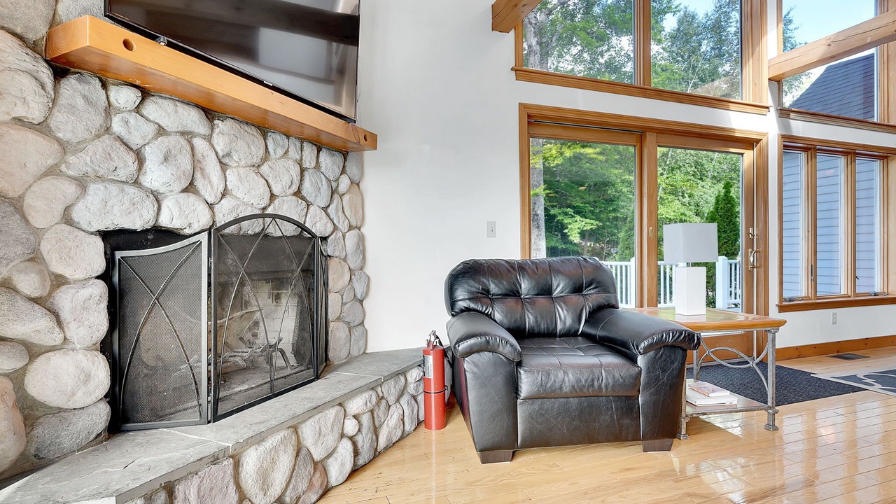 Photo of Livingroom in Sunday River Area