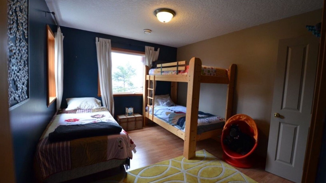 Photo of Bedroom in Shawnigan Lake