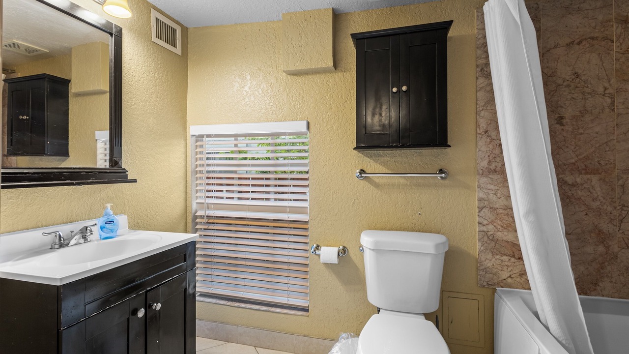 Photo of Bathroom in Southwest