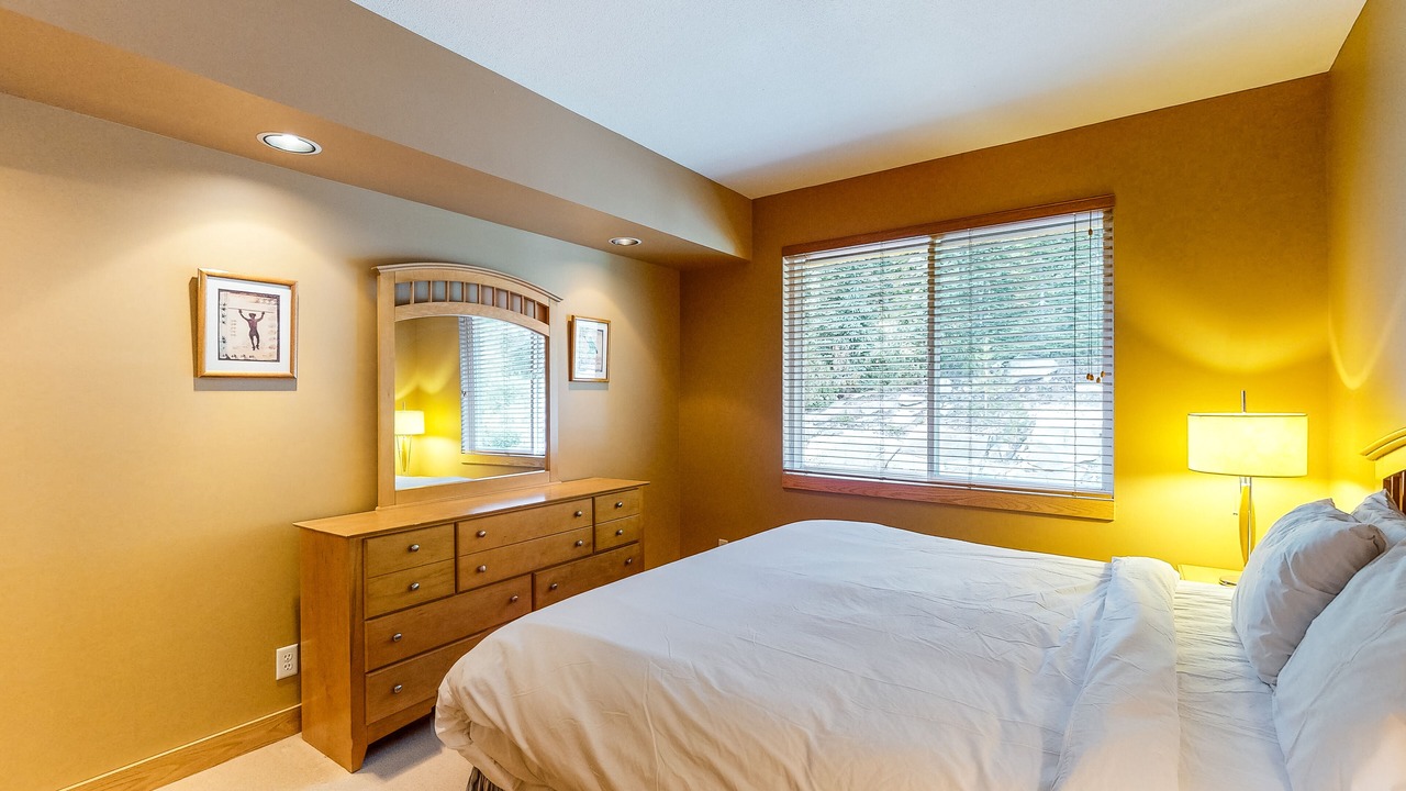Photo of Bedroom in Big White Ski Resort