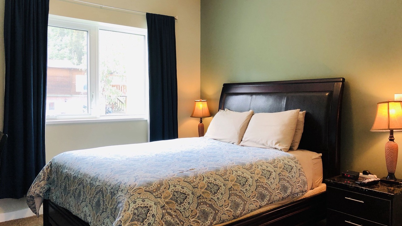 Photo of Bedroom in Whitehorse