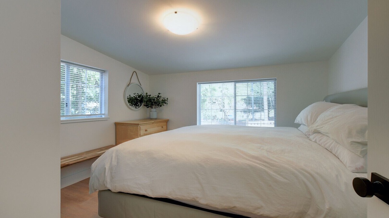 Photo of Bedroom in Shawnigan Lake