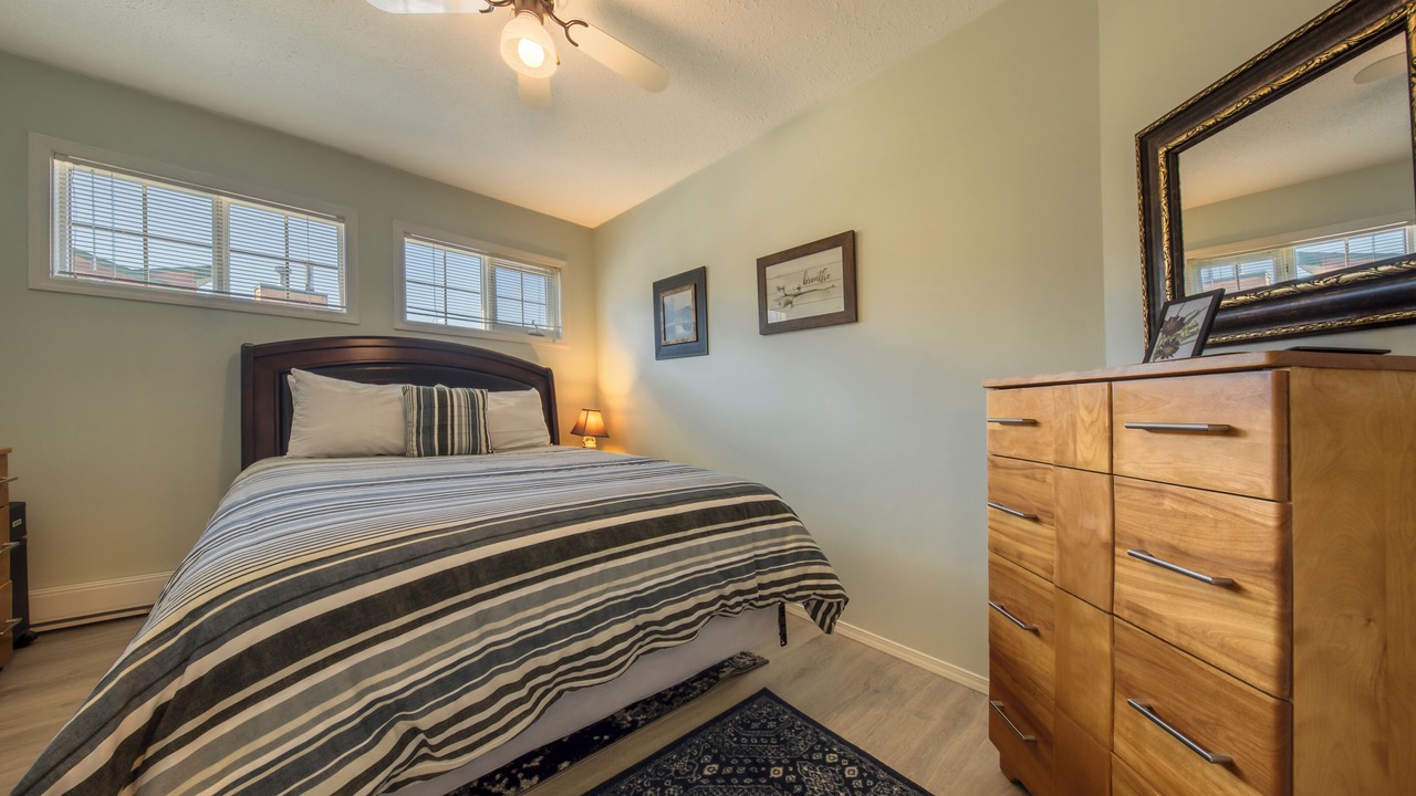 Photo of Bedroom in Forest Ridge Estates
