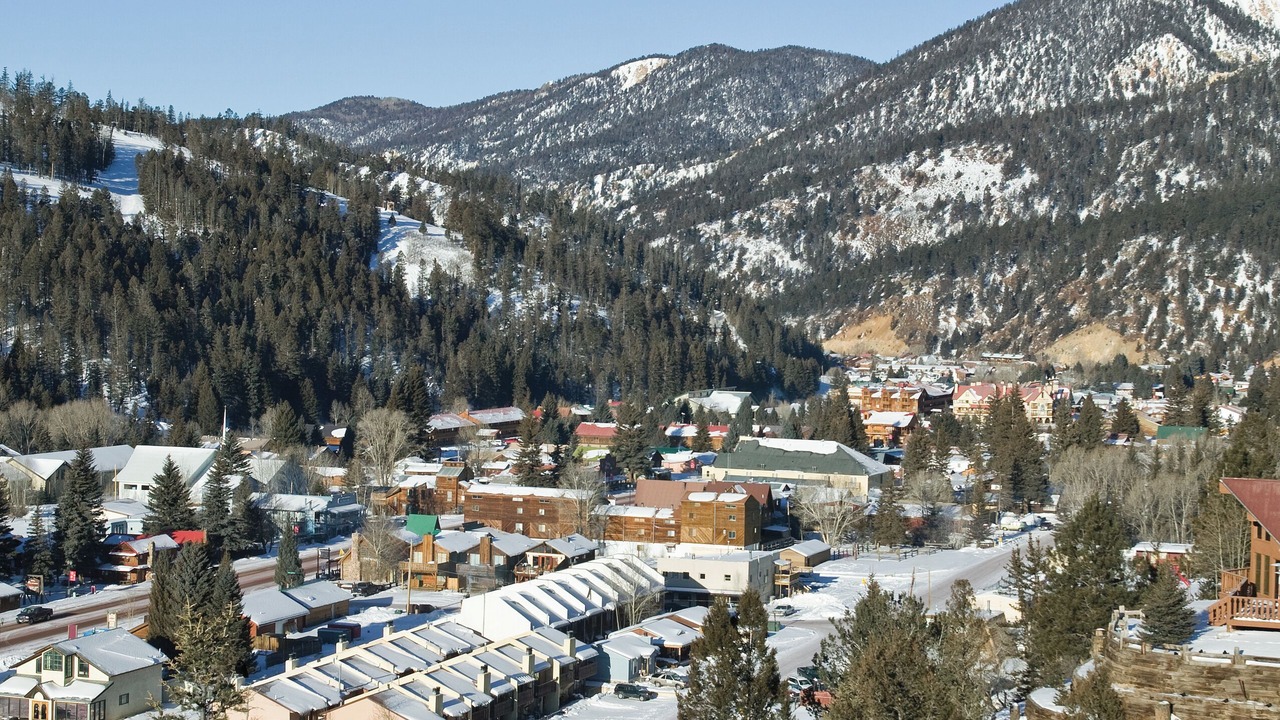 Photo of Others in Red River