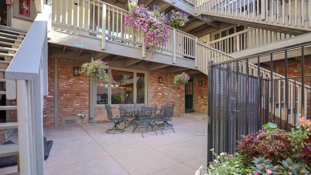Photo of Patio Balcony in Aspen