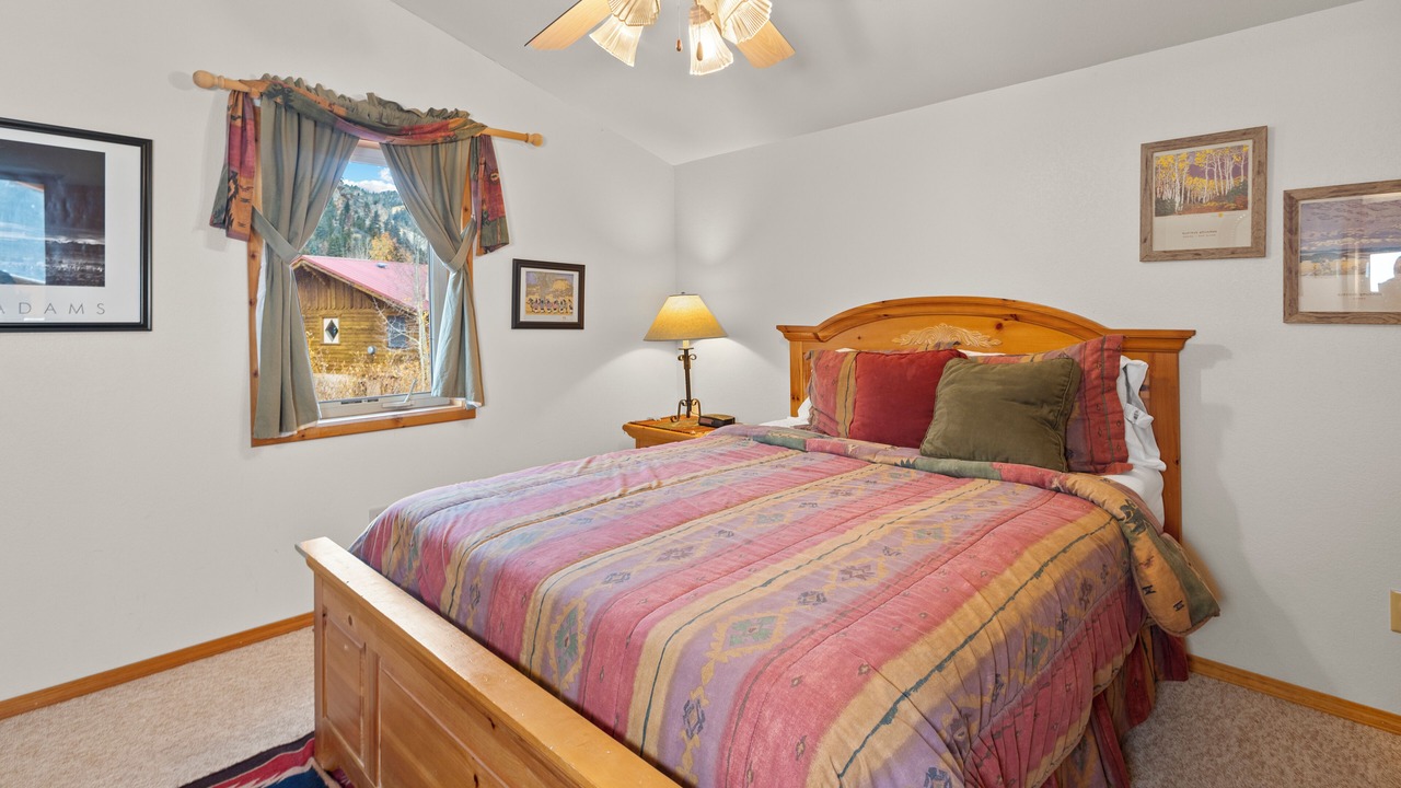 Photo of Bedroom in Red River