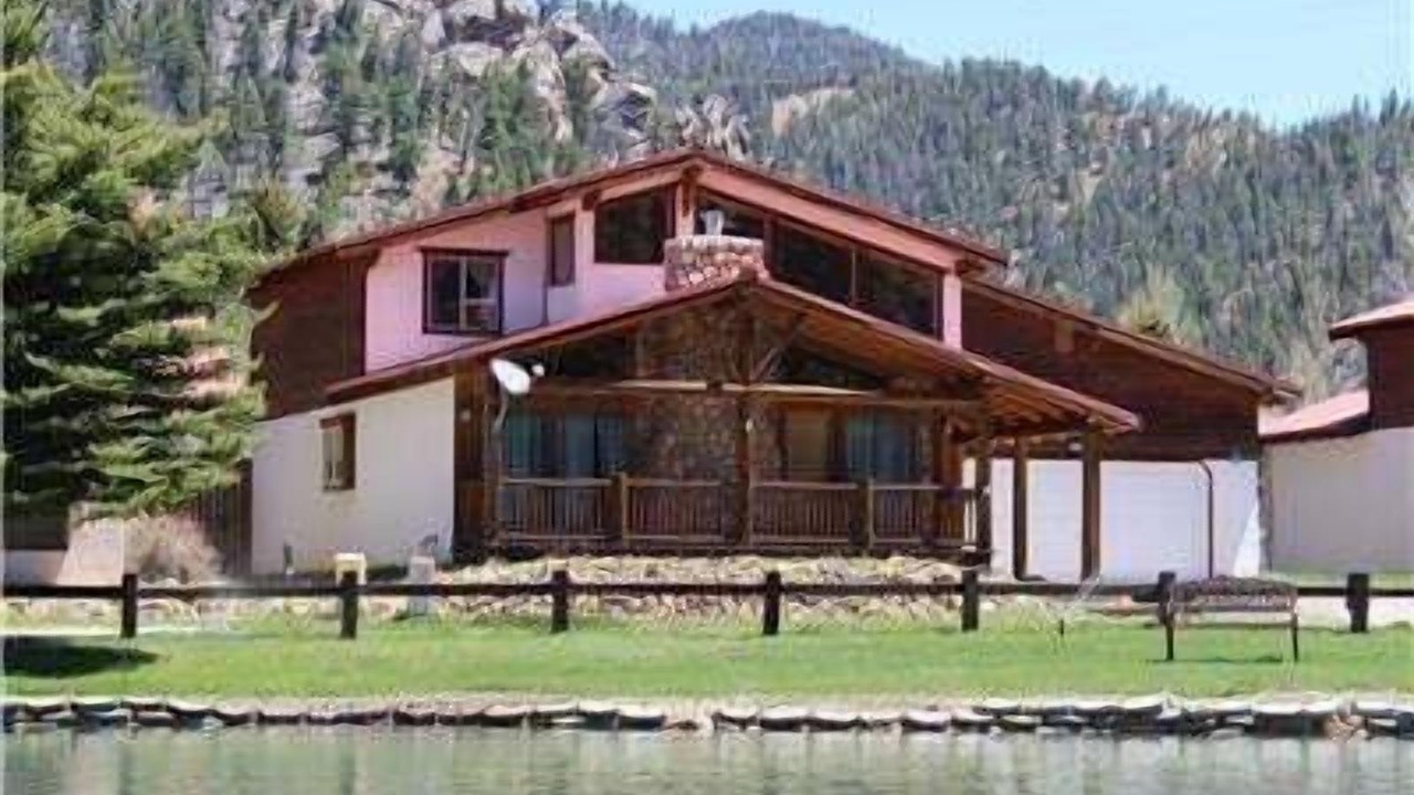 Photo of Outdoor in Red River