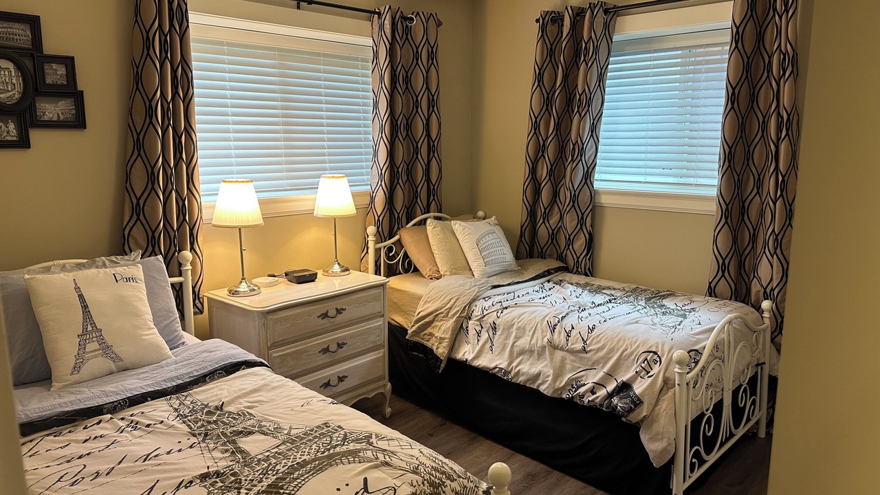 Photo of Bedroom in Burke Mountain