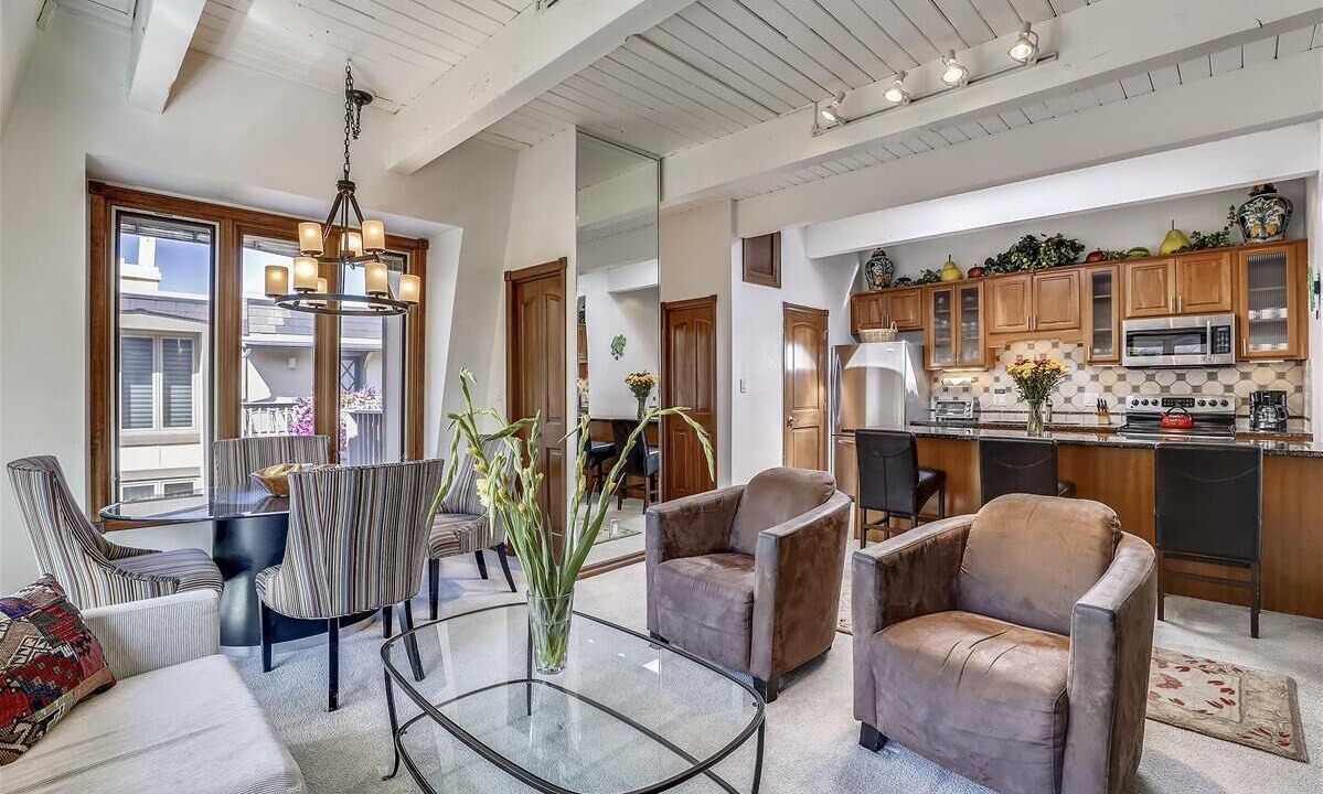 Photo of Livingroom in Aspen