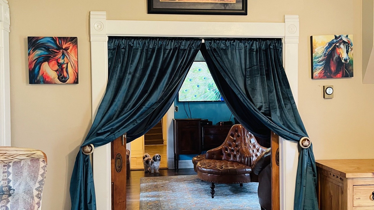 Photo of Livingroom in Lake City