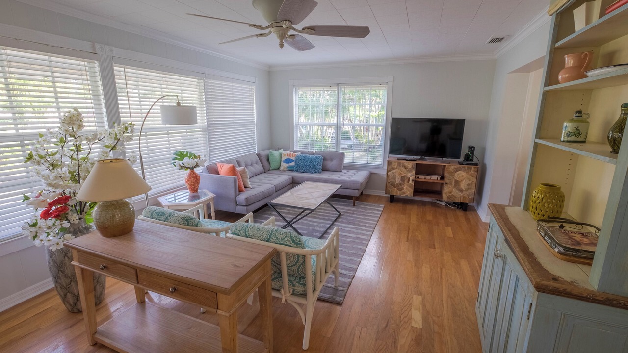 Photo of Livingroom in Del-Ida Park Historic District