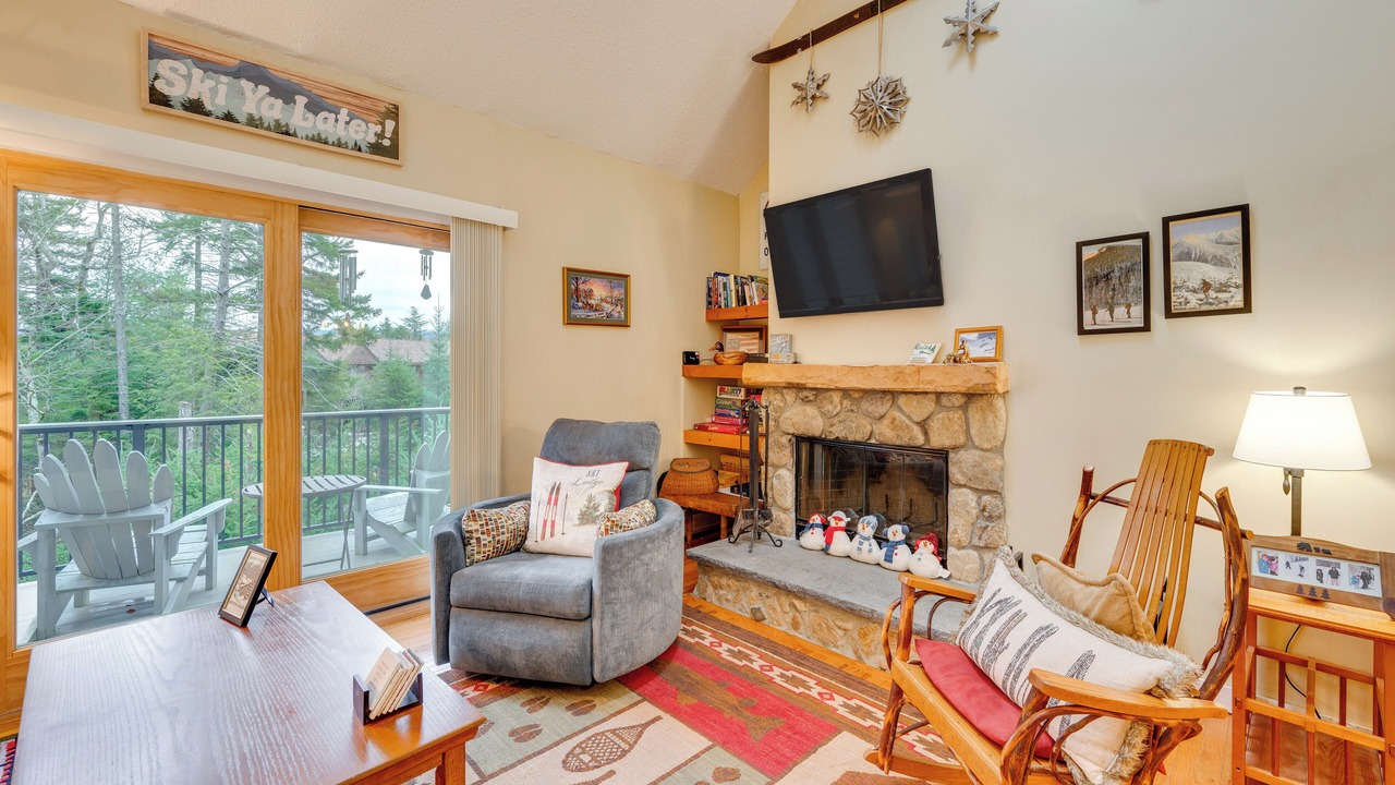 Photo of Livingroom in Carroll