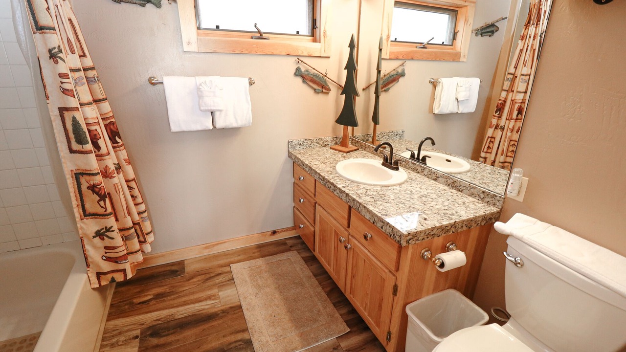 Photo of Bathroom in Grand Lake