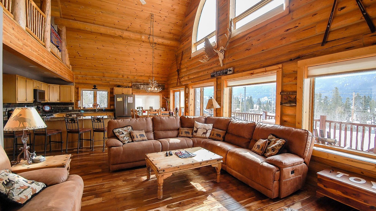 Photo of Livingroom in Grand Lake