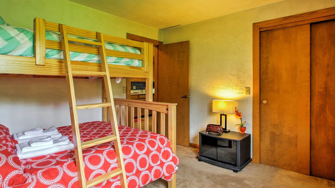 Photo of Bedroom in Jackson