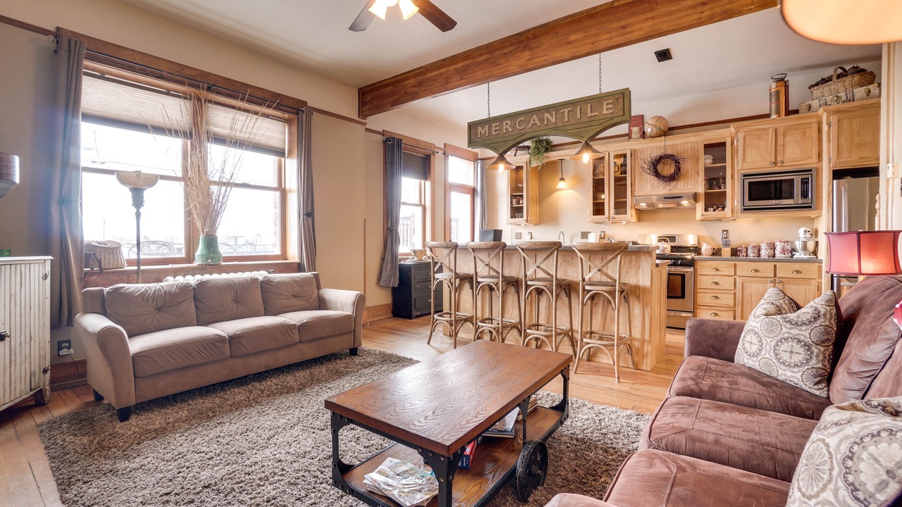 Photo of Livingroom in Laramie