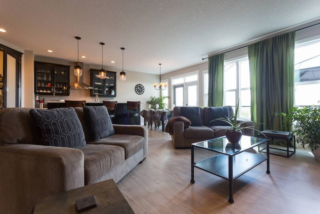Photo of Livingroom in Cochrane
