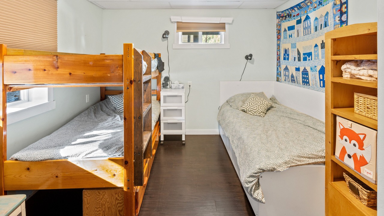 Photo of Bedroom in Shawnigan Lake