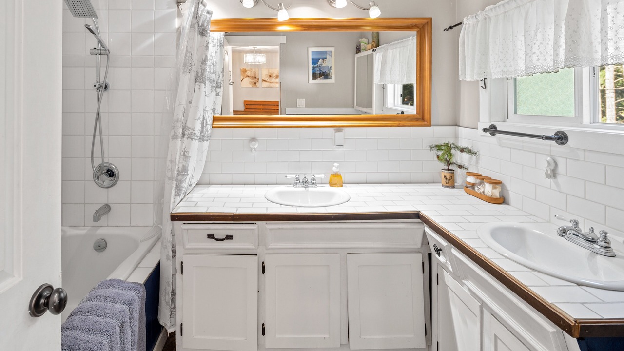 Photo of Bathroom in Shawnigan Lake