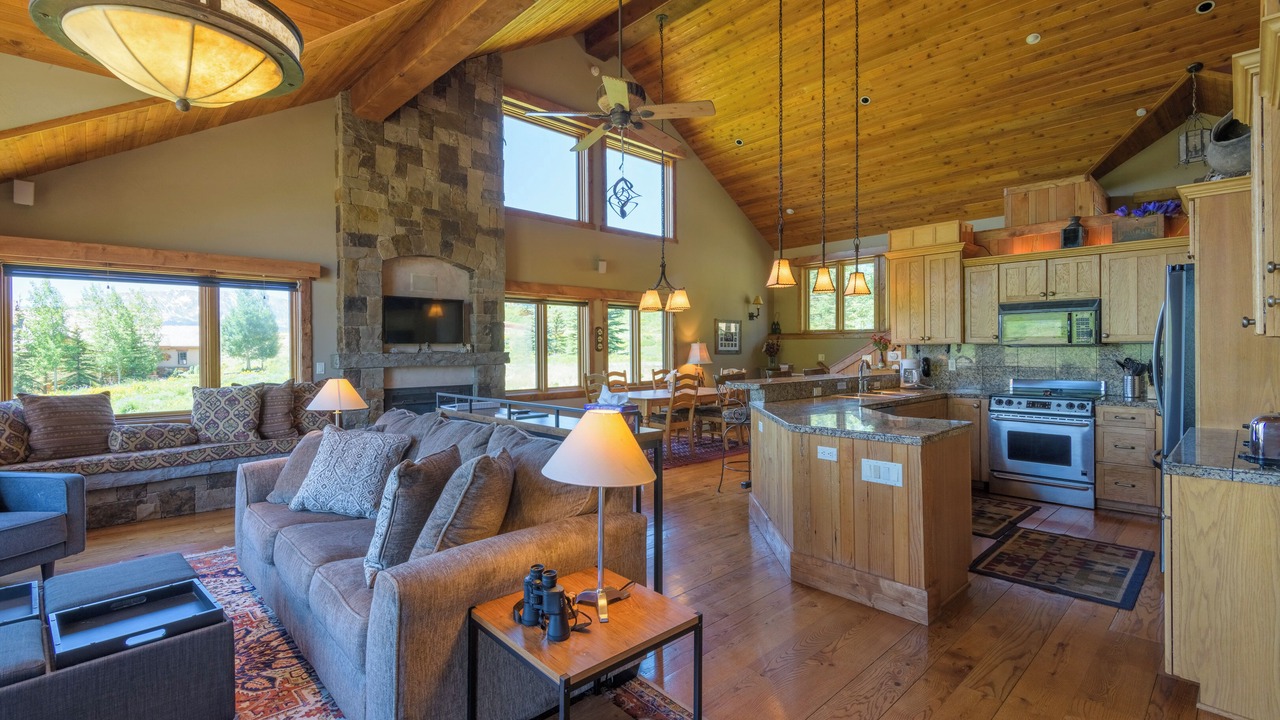 Photo of Livingroom in Mount Crested Butte