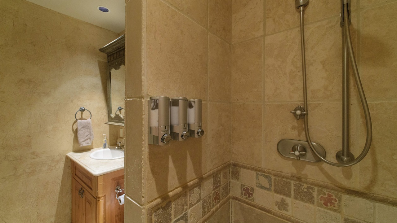 Photo of Bathroom in Mount Crested Butte